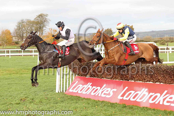 01st The Storyteller and K M Donoghue ( 8 , dark blue, yellow diamond ) Trainer - G Elliott , Owner - Mrs P Sloan