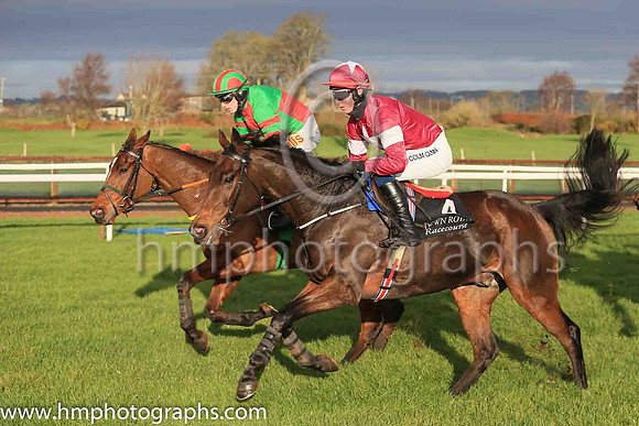 01st Battle Of Actium and D Meyler ( 4 , maroon, white star ) Trainer - J P O'Brien , Owner - Gigginstown House Stud