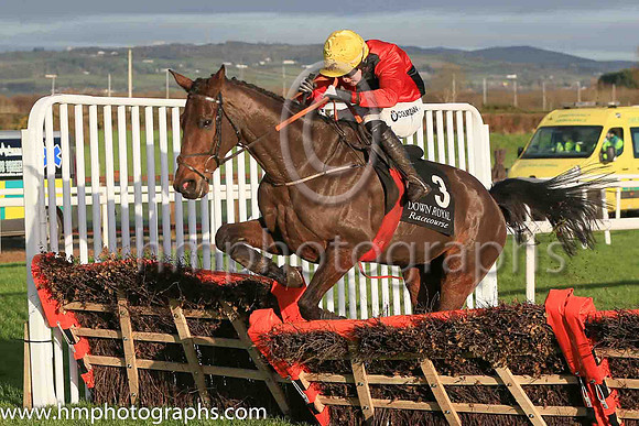 07th Ballydam and L P Dempsey ( 3 , red and black qtrd ) Trainer - B R Hamilton , Owner - Lonely Poet Syndicate