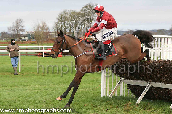 09th Axiomatic and K M Donoghue ( 2 , maroon, white star ) Trainer - G Elliott , Owner - Gigginstown House Stud