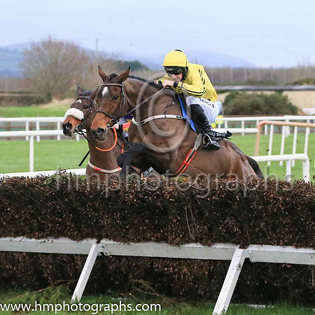 01st Billaway and Mr P W Mullins ( 2 , yellow, black horse ) Trainer - W P Mullins , Owner - J Turner