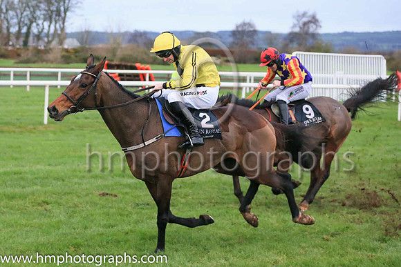 01st Billaway and Mr P W Mullins ( 2 , yellow, black horse ) Trainer - W P Mullins , Owner - J Turner
