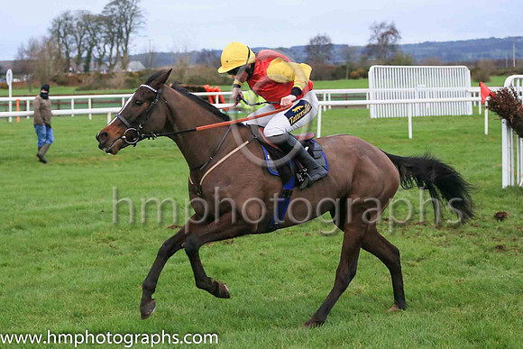 03rd Aloneamongmillions and Mr J J Codd ( 1 , red and black hlvds ) Trainer - S Curling , Owner - Tessa Foreman