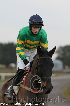 07 My Kind Of Town & J M Moore - 7th (9, emerald green, orange hooped, blue cap) - FT8E1863-11