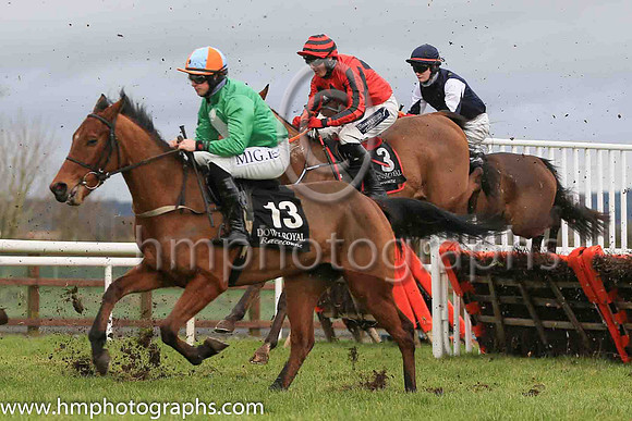 14th Fields Of Dreams and K M Donoghue ( 3 , red, three black diamonds ) Trainer - G Elliott , Owner - F McAleavy