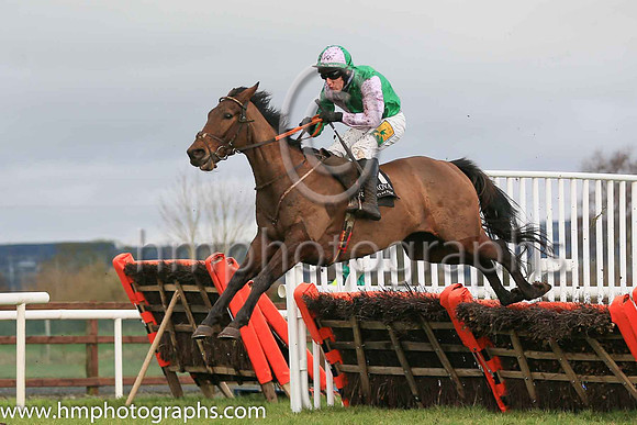 02nd Hallowed Star and J S McGarvey ( 1 , mauve  and greed hlvd ) Trainer - J J Hanlon , Owner - Mrs A F Mee