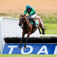 2011-08-29th-Race 2 - 1510 - The Irish Stallion Farms European Breeders Fund Mares Handicap of 12,000 Euro