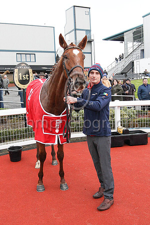 01st Melon and Ruby Walsh (2, yellow and black check) Trainer w P Mullins , Owner Mrs J Donnelly