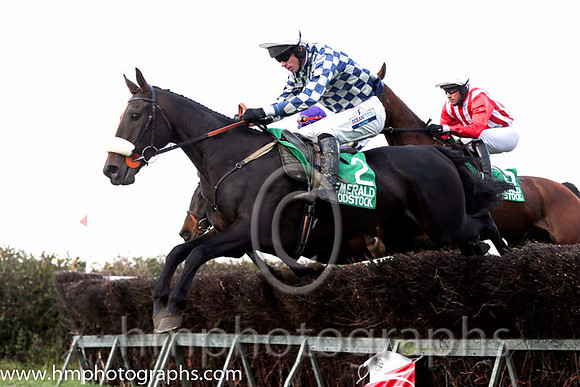 04 Ross Na Righ and Derek O'Connor - - 04th (2 ,navy and grey check ) Trainer - Sam Curling