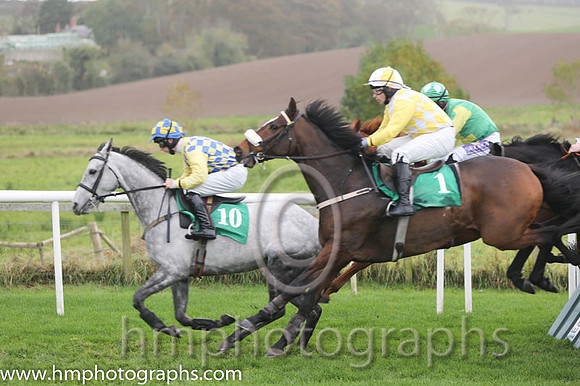 09 MississippiLanding and A P Crowe - PU - 09th (1 ,Yellow and white check ) Trainer - T Collins