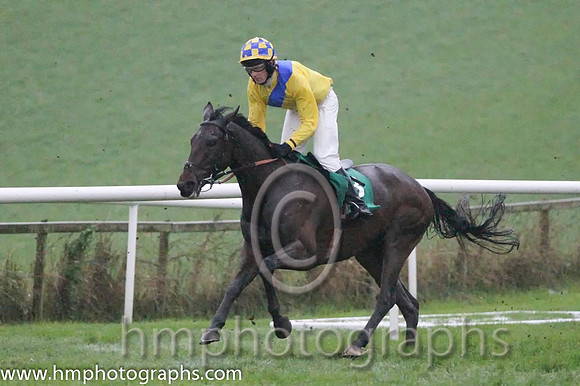 03 Up The Hill & Mr I D Corrigan - 3rd (3, yellow, royal blue sash) - FT8E9250-Edit-48