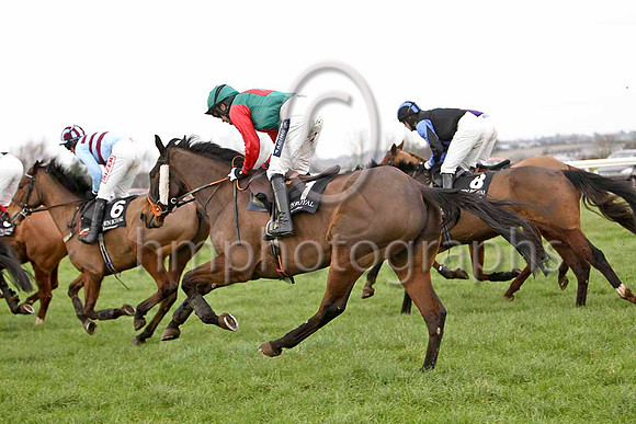 Mister First (6) & A E Lynch - 2nd , Lochan Lacha (1) & R Walsh Unseated Rider & Twice The Craic (8) & M J ferris - 7th - FT8E8970-e