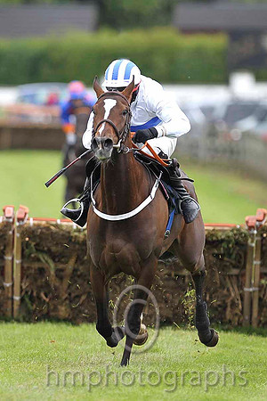 R2 - Saponara 1st, Jockey P D Kennedy - FT8E0410-e2e