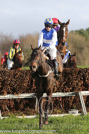 02 Gem And I and J P McKeown - - 02nd (5 ,red  white  yelow stripes ) Trainer - Michael Rice