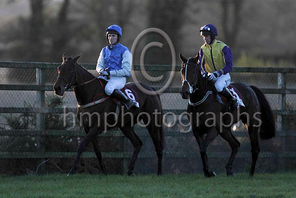 Leish Oscar , 3rd Jockey Mr D A Fitzsimmons & Dancin' Glory , Winner Jockey Mr J T Carroll  - CU2D9847-e