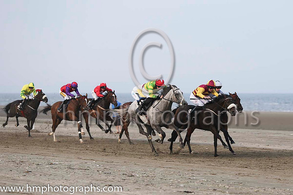 1 Togoville and Mr D G Lavery - - 1st (5 ,light green and yellow hoops ) Trainer - Patrick Martin