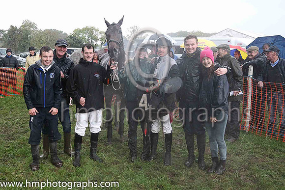 01st BALLYHOME and Derek O'Connor ( 4 ,Antrim (H) - BLACK  WHITE QTD; black  white hlvd sleeves; white cap ) Trainer: Colin S. McKeever,, Owner : W.W. Dennison