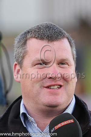 01st Vote of Confidence and Jack Kennedy (7, black, yellow cross) , trainer Gordon Eiliott
