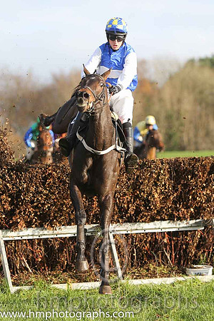 02 Gem And I and J P McKeown - - 02nd (5 ,red  white  yelow stripes ) Trainer - Michael Rice