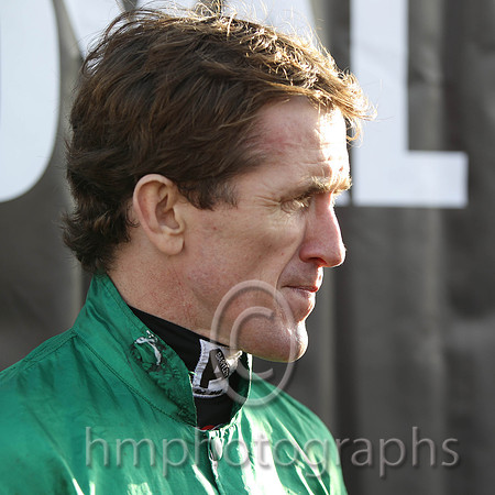 01 - AP McCoy at the WKD Hurdle at Down Royal - FT8E0068-2