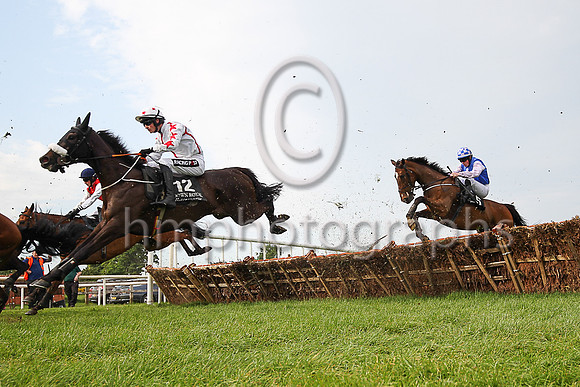 01st Misty Millie and D J Hand 7 ( 5 , blue, mauve star ) Trainer - G Donnelly , Owner - Michael Frances O?Neill