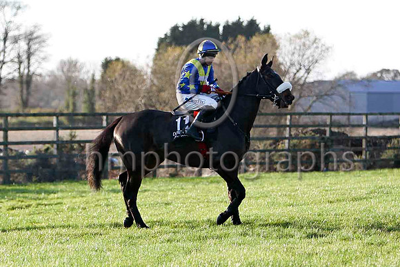Eight Is My Number , 4th - Jockey D J Condon - FT8E6588-e