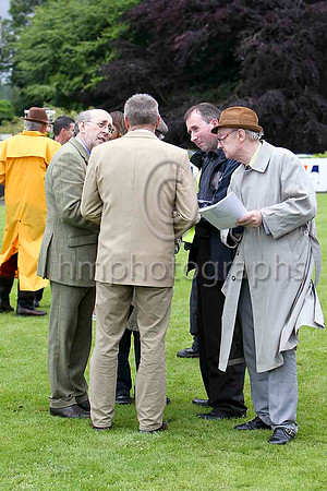 Ron McKnight (right of picture)  - Racing Journalist - FT8E5644-e2