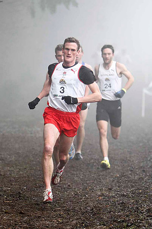 Michael Skinner (3) ENG , 8th in 27.10 - CU2D2812-e