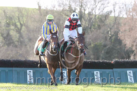 04 Beau Ballistic & R Loughran - 4th (1, royal blue and yellow stripes) & 06 Cloch Fada & M P Fogarty - PU (2, red and black diamonds) - FT8E1140-23
