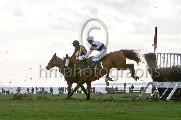 Ballygalley (1) & J W Bright - 3rd - FT8E9285-e3