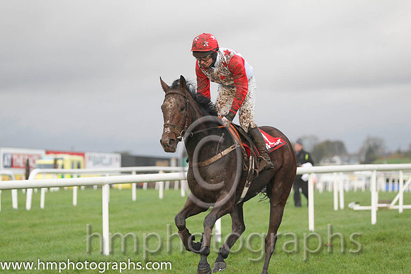 08 Theatre One & Mr N McParlan - 8th (11, white, red stars) - FT8E0537-1