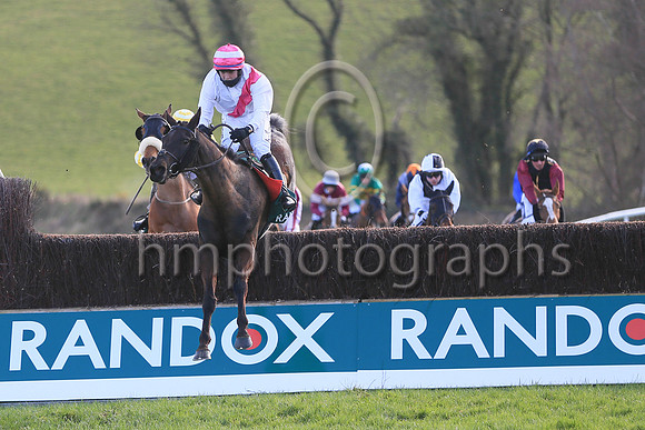 01st Fag An Bealach and D J OKeeffe ( 15 , white, pink sash ) Trainer - A L T Moore , Owner - Marcus Beresford  Athene Keatinge  T Murray