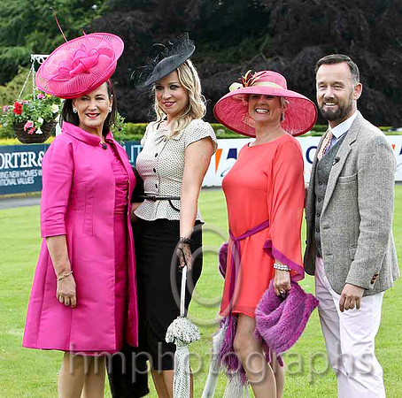 Judge Faith Almond, Claudine Quinn - winner of the Best Dressed Competition at Down Royal & Judges Pamela Ballentine & Brendan Courtney -FT8E5879-e2
