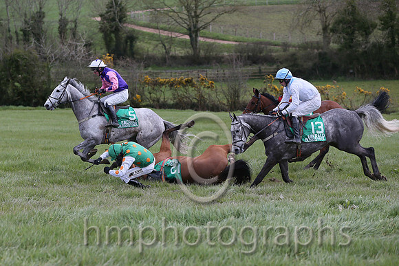 SECRET MAHLER and B O'Neill ( 12 , EMERALD GREEN,orange spots; white,orange spots sleeves; emerald green cap ) Trainer: Sean Thomas Doyle,, Owner : Syndicate Monbeg