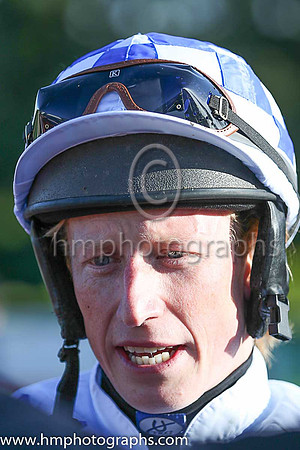01st Silverpockets and M P Fogarty (8, white , royal blue stars), trainer Robert Murphy