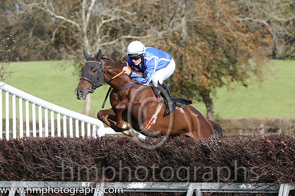 04 League Of His Own and R James - - 04th (4 ,royal blue, white seams ) Trainer - Colin Bowe