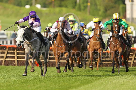 01st The Grey Lad and G.B. Noonan(7) (4 ,pink, purple diamond ), Trainer:Paul W. Flynn , Owner:Claire Kilmartin
