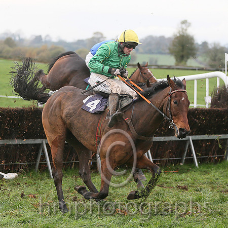 01st BORUING UP A STORM and B O'Neill ( 4 , GREEN; green,yellow seams sleeves; yellow cap ) Trainer: J.P. Brennan,, Owner : Marie Brennan