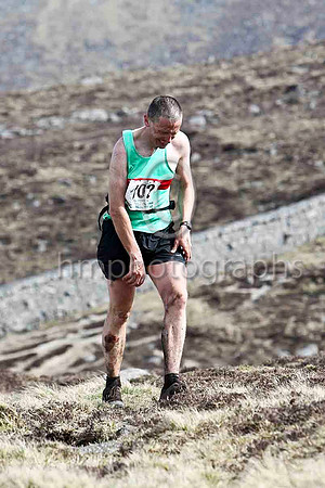 Peter O'Brien - Eryri Harriers - 74th in 2.51.45 - FT8E1593-e