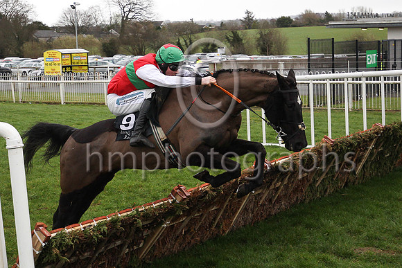 01st L'attesa and B Browne ( 9 , red, green hoop ) Trainer - Shane Nolan , Owner - Red Green  White Syndicate