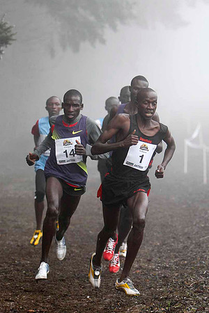 Dennis Masai (14) Ken - 4th in 26.31 & Mike Kigen (14) Ken - Winner in 26.07  - CU2D2804-e