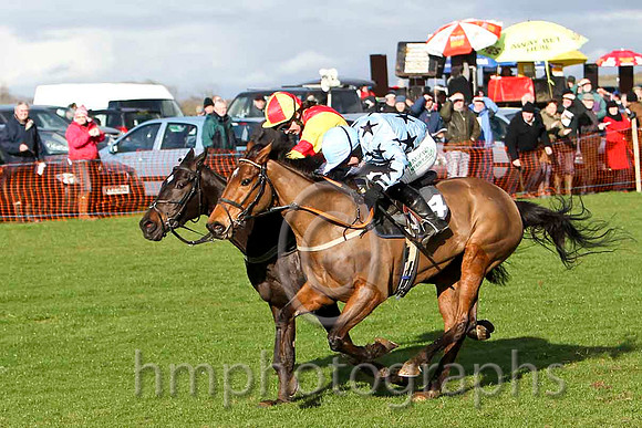 Paddys Angel & Ms K Ferris - joint winner (12, yellow, red cross belts) & Curnalee Coleen & J P McKeown - joint winner (4, light blue, navy stars) -FT8E9494-e