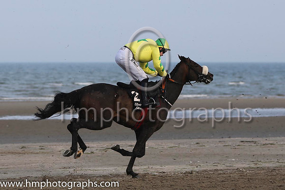 7 High Net Worth and Ms N Carberry - - 7th (2 ,yellow, emerald green star ) Trainer - Gordon Elliott