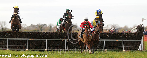 01 Maple Valley Gold & Ms R Blackmore - winner (4, black, green sash ) - FT8E0644-29