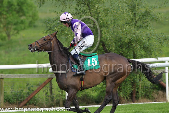 01 Triplets Joy & M A Enright - winners (15, purple, pink star) - FT8E7529-63