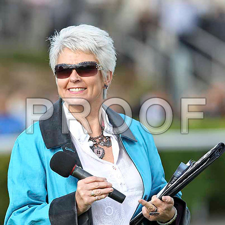 Pamela Ballentine - Announcer - FT8E3796-e
