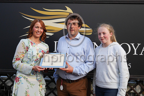 01st Guanabara Bay  Declan McDonogh (3, yellow, emerald green star) Trainer Adrian McGuinness, Owner Sean F Gallagher