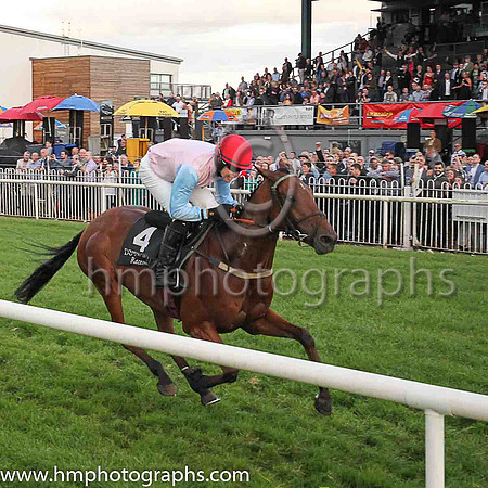 01st Joy's Gift and Mr F Maguire (4, pink, light blue sleeves) , trainer Peter Maher