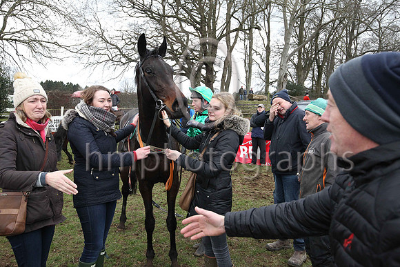 01st LOUGH DERG ROSE and J J Codd ( 11 , EMERALD GREEN,yellow epaulettes; emerald green sleeves; emerald green cap,yellow star ) Trainer: Denis Paul Murphy,, Owner : Coffey, P.G.
