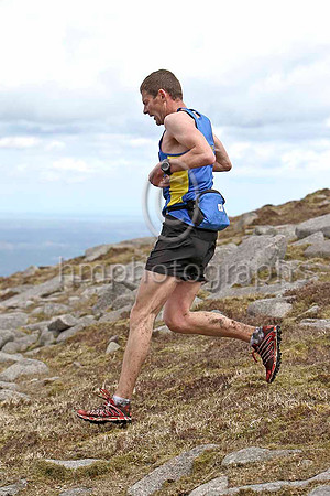 Stephen Cunningham - 15th in 54.17 - Mourne Runners - FT8E3725-e